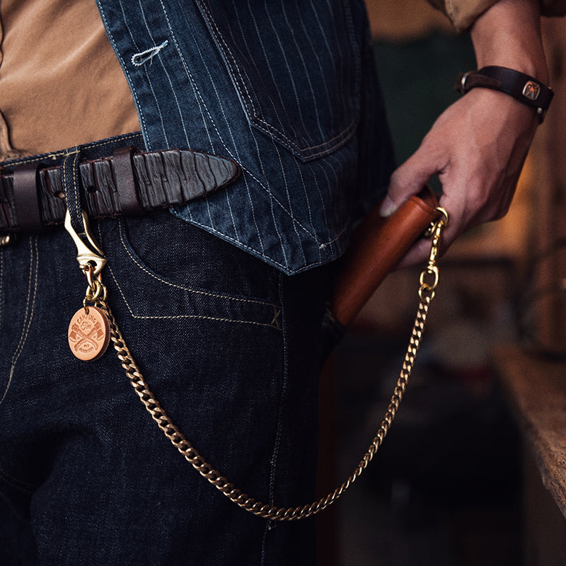 When Were Wallet Chains in Style?