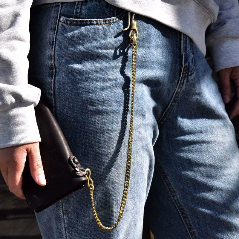 Why Wallet Chains Are Making a Comeback: A Trend with Purpose and Panache