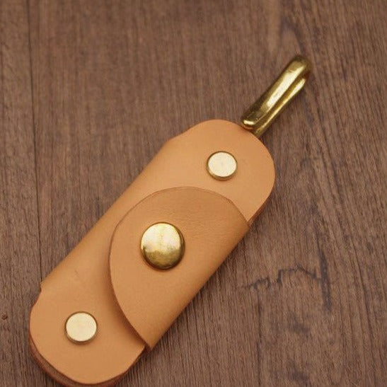 Beige Handmade Mens Leather Keyholders With Belt Hook Cool KeyChains Key Holders KeyRing for Men