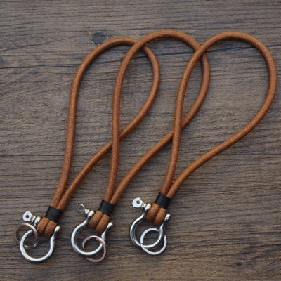 Handmade Leather Keychain Moto KeyChains with Strap Key Holders Leather Key Chains Key Ring for Men