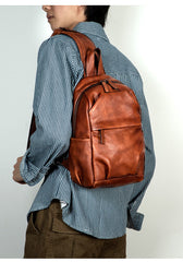 big sling bag for men internal structure
