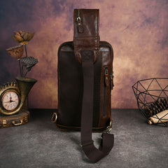 Sling bag for big man - leather texture and stitching detail close-up