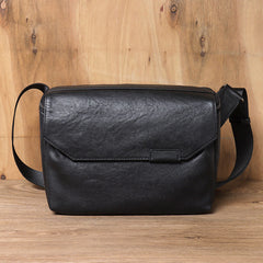 Black Leather Messenger Bag - Detail