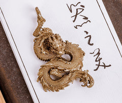 Chinese Dragon Keyrings Brass Moto KeyChains Hook Keyring Dragon Moto Key Holder Key Chain Key Rings for Men