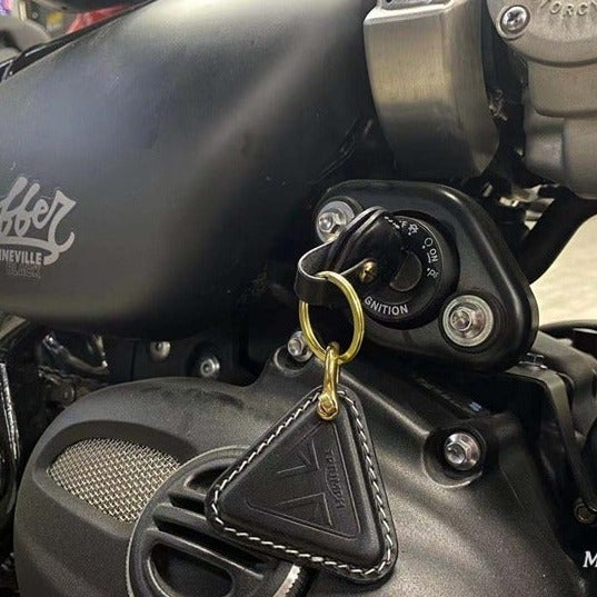 Cool Black T100 Triumph Motorcycle Key Cover Holder Handmade Key Case Keychain Keyring For T100 Triumph