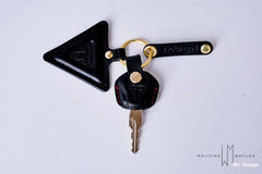 Cool T100 Triumph Motorcycle Key Cover Holder Black Handmade Key Case Keychain Keyring For T100 Triumph