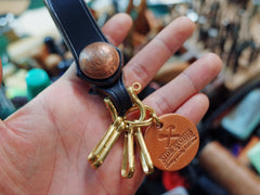 Black Leather Keyring With Belt Loop Handmade KeyChains Key Holders Key Chain Key Ring for Men