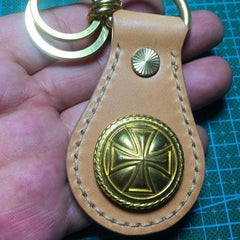 Moto Leather&Brass Keyrings Biker KeyChain Iron Cross Leather Keyring Beige Moto Key Holders Key Chain Key Ring for Men