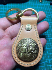 Moto Leather&Brass Keyrings Biker KeyChain Flower Leather Keyring Beige Moto Key Holders Key Chain Key Ring for Men