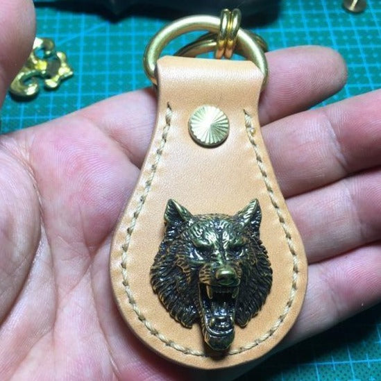Moto Leather&Brass Keyrings Biker KeyChain Wolf Leather Keyring Beige Moto Key Holders Key Chain Key Ring for Men