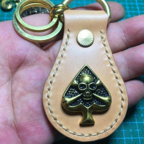 Moto Leather&Brass Keyrings Biker KeyChain Heart Skull Leather Keyring Beige Moto Key Holders Key Chain Key Ring for Men