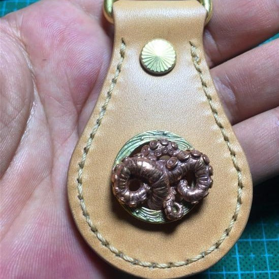 Moto Leather&Brass Keyrings Biker KeyChain Octopus Leather Keyring Beige Moto Key Holders Key Chain Key Ring for Men