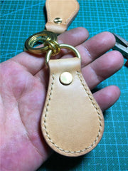 Moto Leather&Brass Keyrings Biker KeyChain Flower Leather Keyring Beige Moto Key Holders Key Chain Key Ring for Men